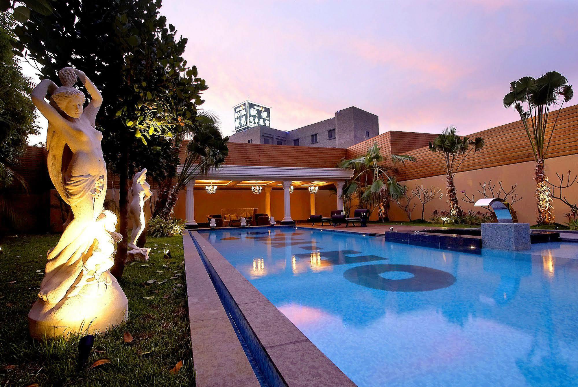 All-Ur Boutique Motel-Ping Tung Branch Pingtung Dış mekan fotoğraf